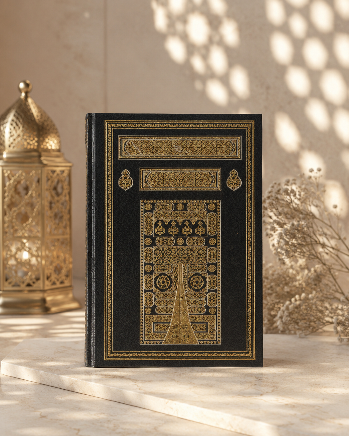 Zwarte Koran met Ka'bah design